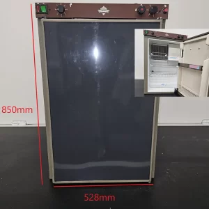 Naudotas kemperio priekabos Caravans Hobby šaldytuvas, dujos 230v 12v